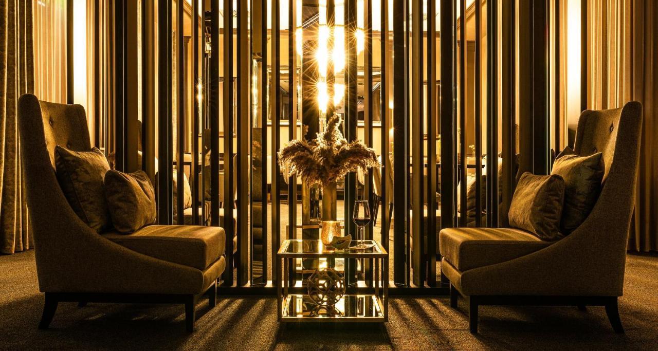 Victor'S Residenz-Hotel Гуммерсбах Экстерьер фото