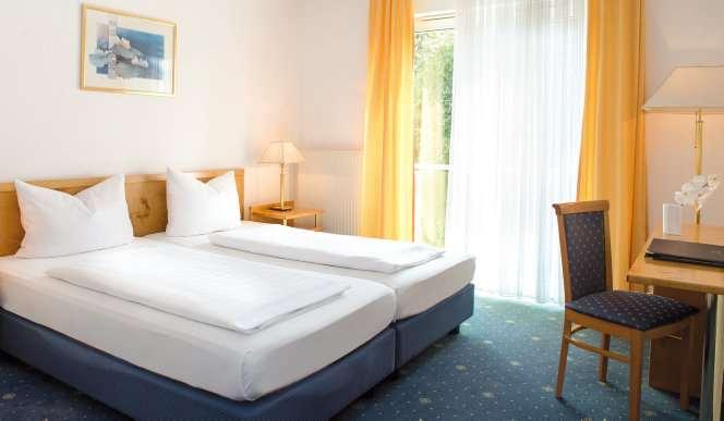 Victor'S Residenz-Hotel Гуммерсбах Номер фото